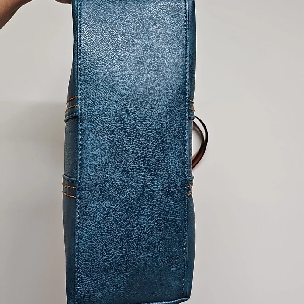 Montana West Teal & Brown Faux Leather Tote Bag, Spacious With Zipper Closure - Picture 5 of 10